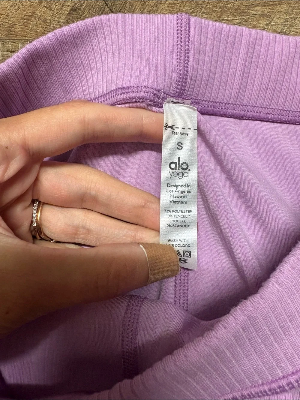 ALO Yoga forget bundle very