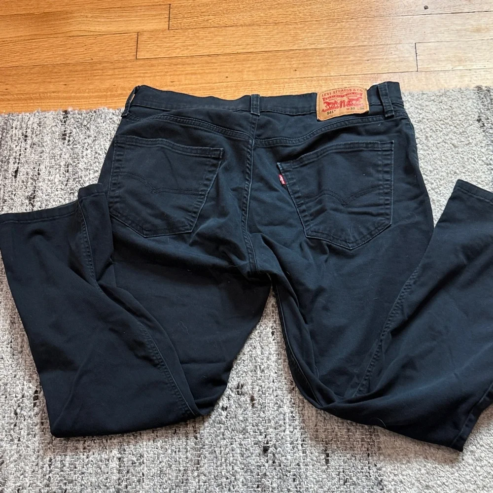 Levis slim straight