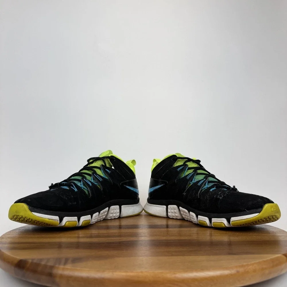 Nike you signs
