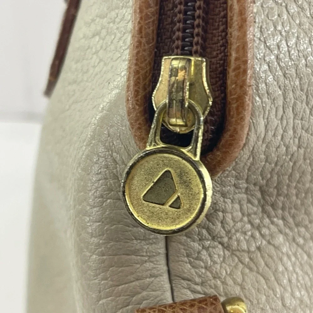 Liz Claiborne liz claiborne