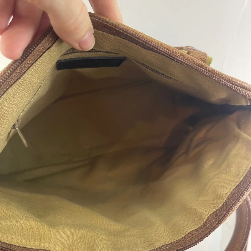 Liz Claiborne liz claiborne