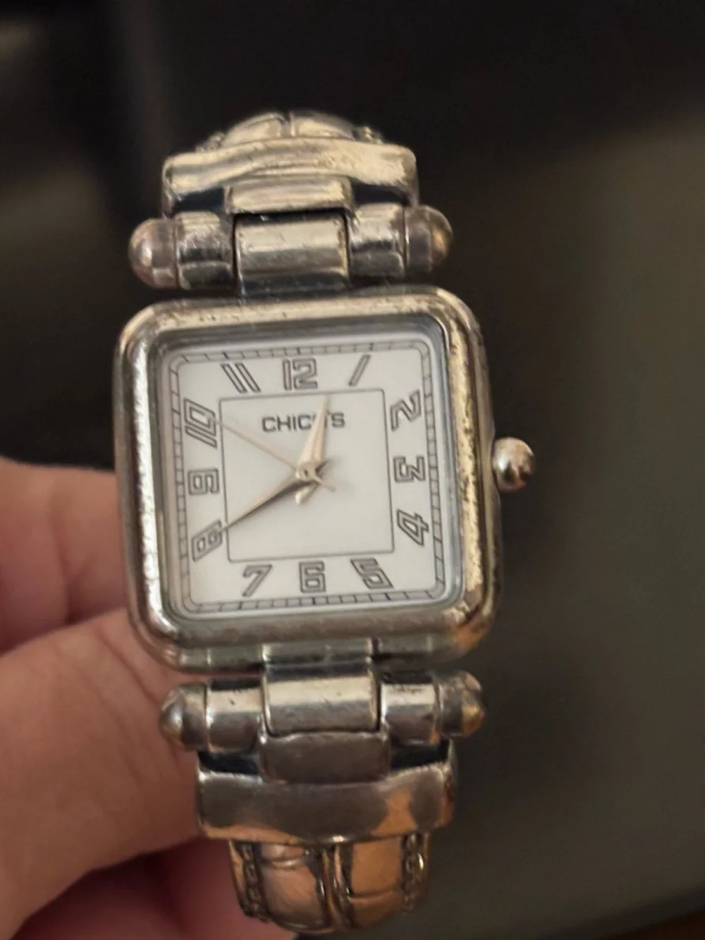 Chico's Women CH-201 Dress Silver Tone Bangle Quartz Analog Watch Untested