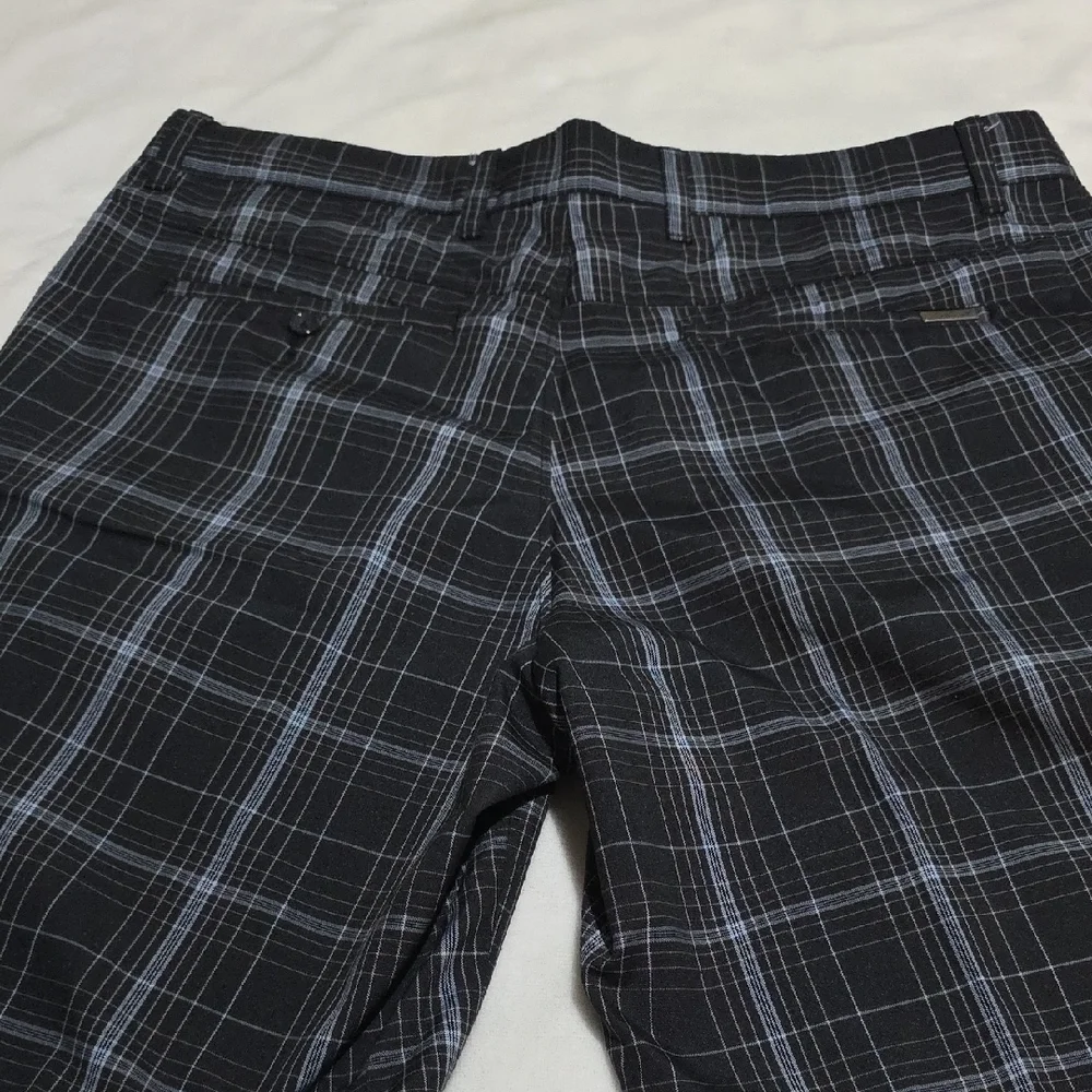 Shark stylish black