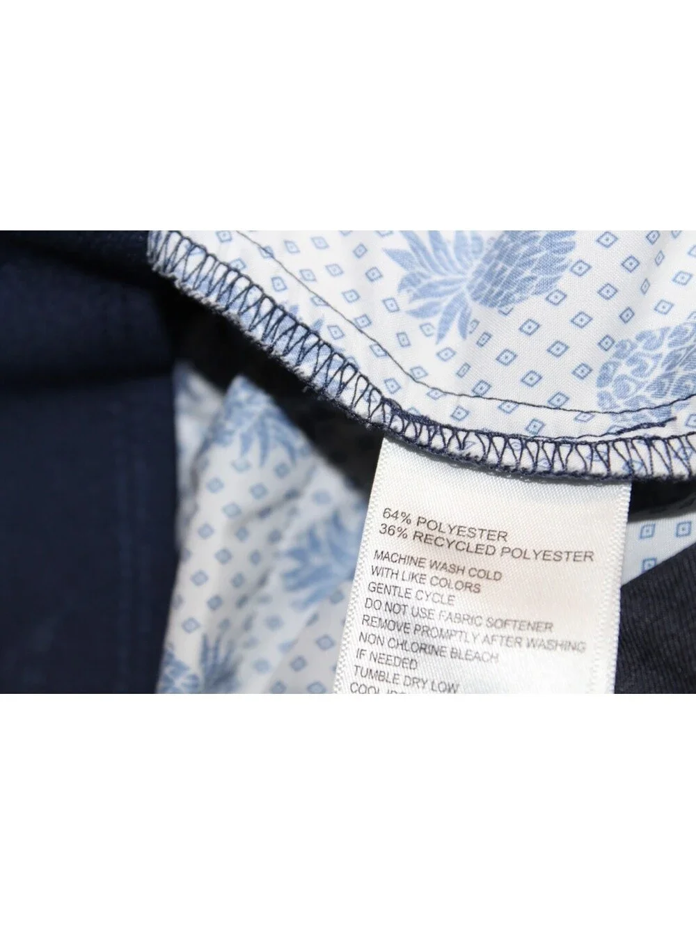 Tommy Bahama see blue