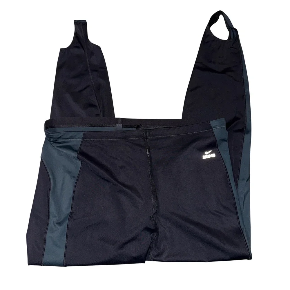 Nike skims collaboration