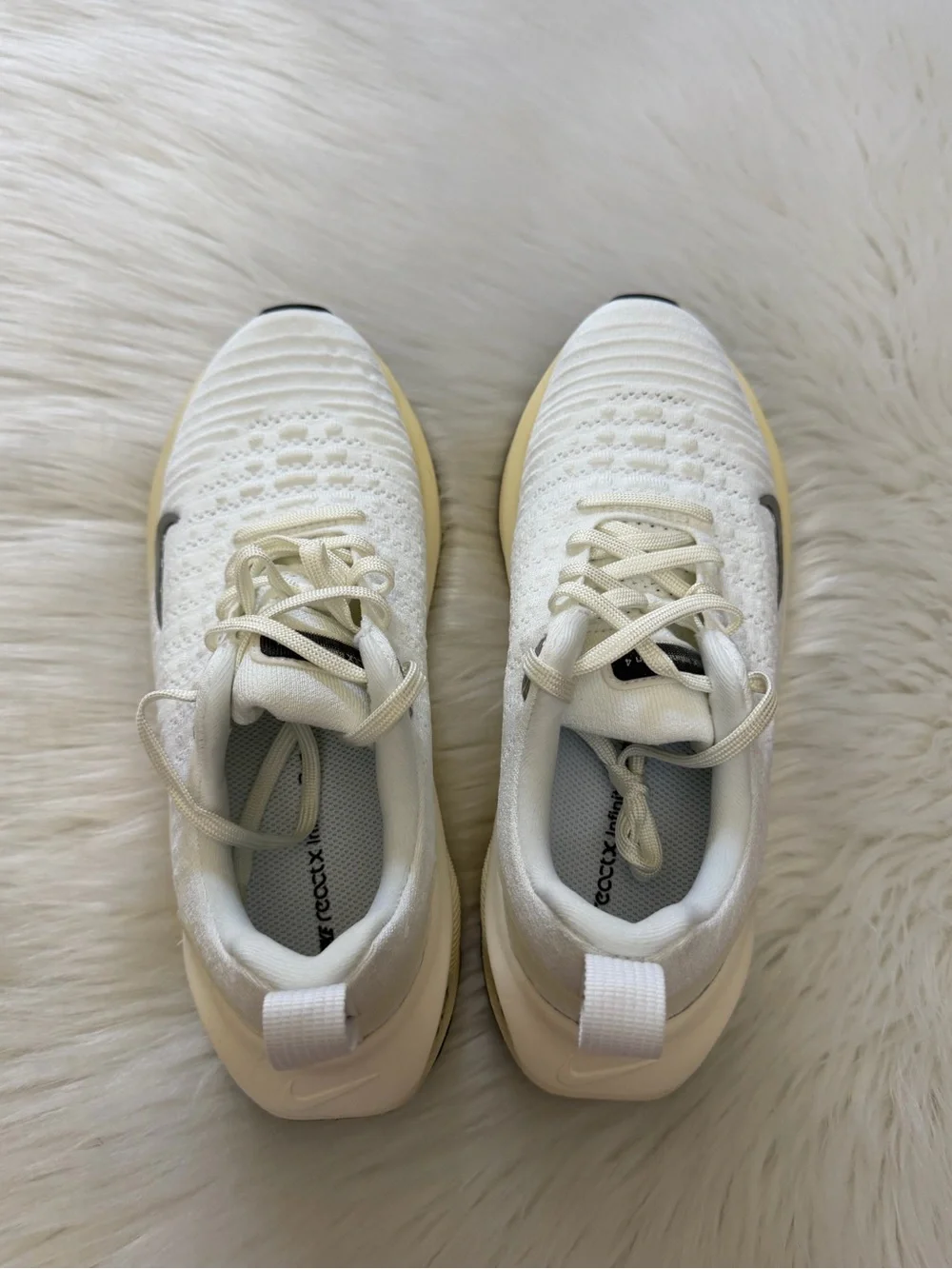 Nike chrome closure secure