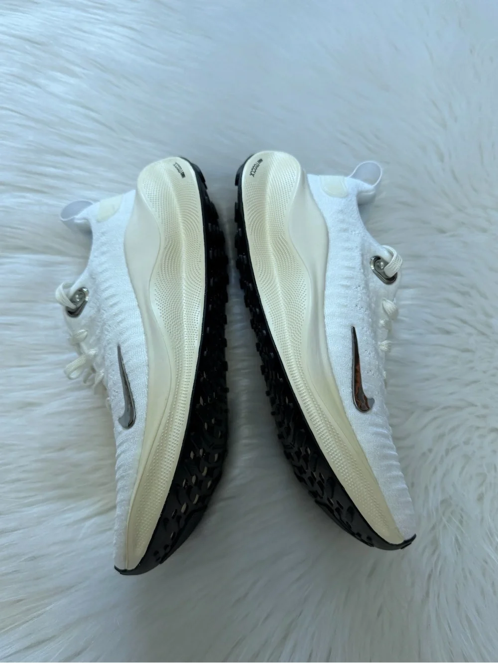 Nike secure upper run