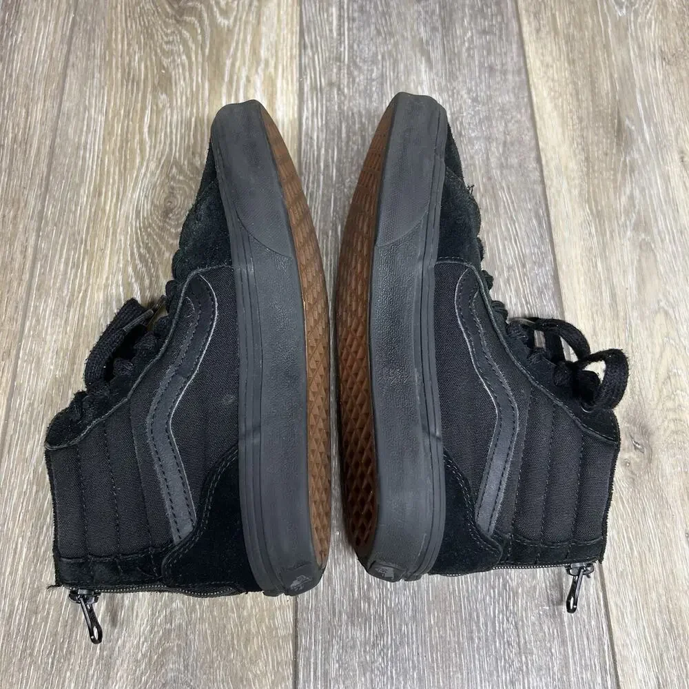 Vans Youth Size 3 Triple All Black SK8 Hi High Top Skate 721356 Zipper Shoes