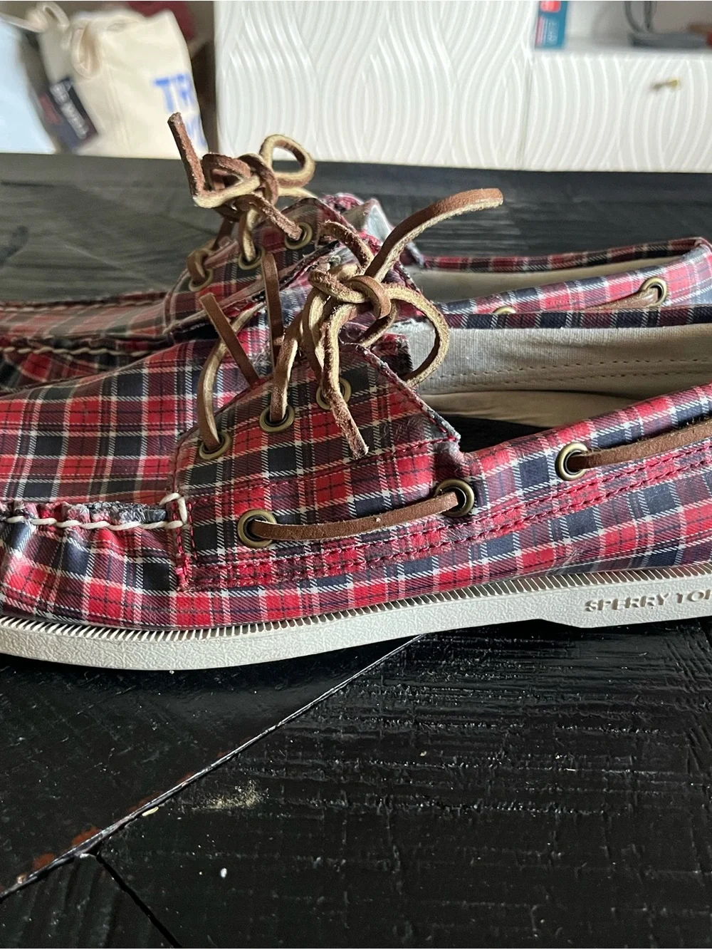 Sperry classic hand