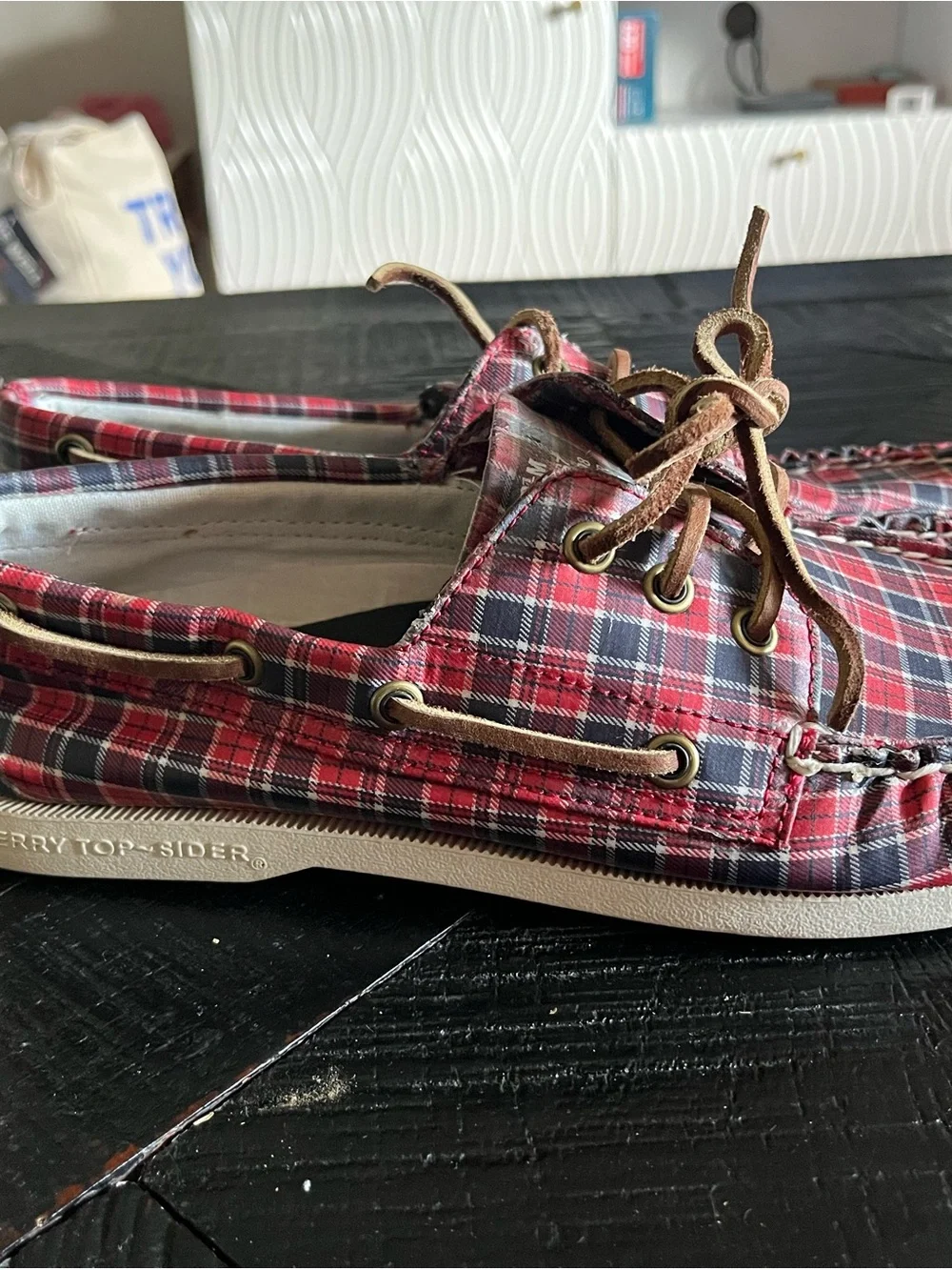 Sperry classic hand