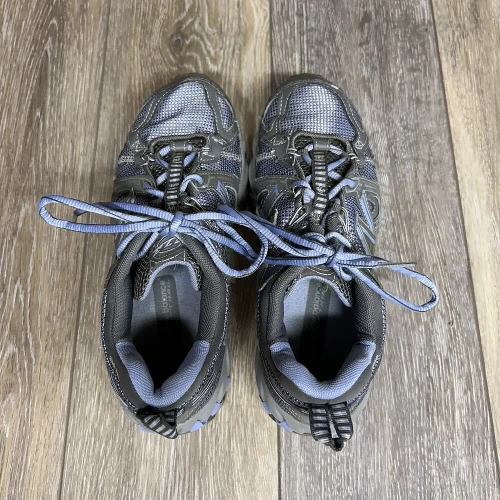 New Balance 573 Women’s US Size 7.5 Blue Gray Sneaker Shoes All Terrain WT573G8