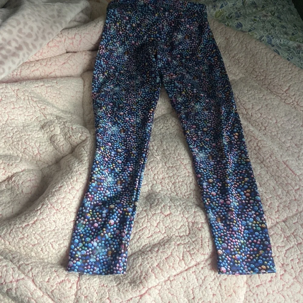 GIRLS LEGGINGS ALL BLING.