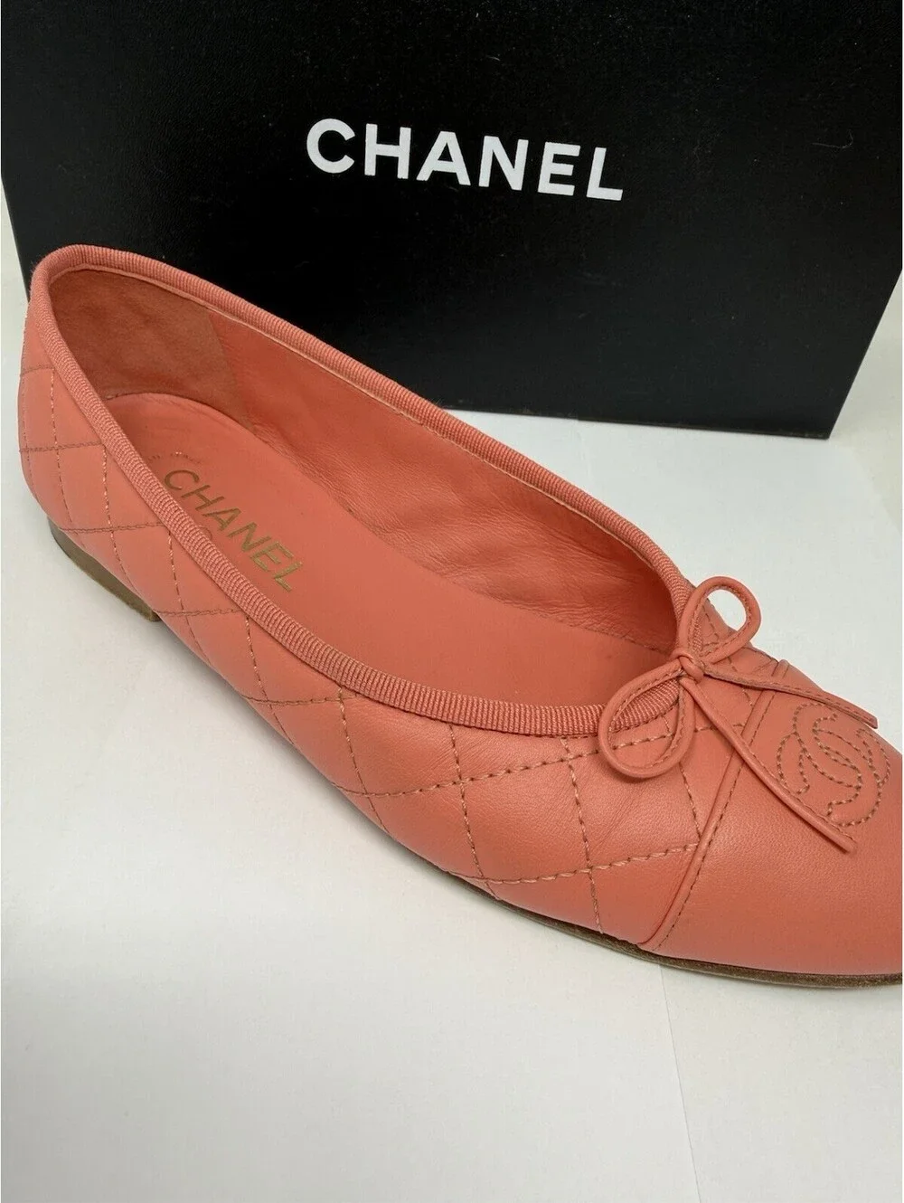 CHANEL coral ballet