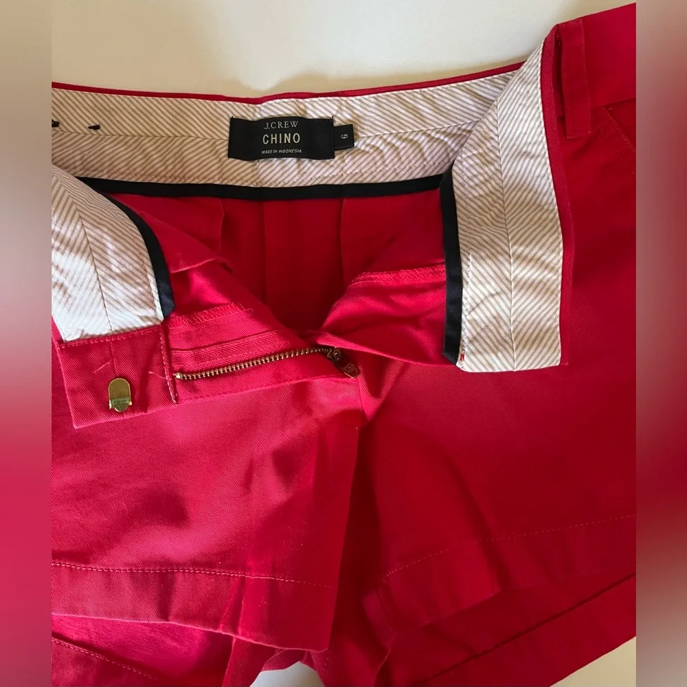New J. Crew Woman’s Red Chino shorts flat front classic 3” inseam casual size 6