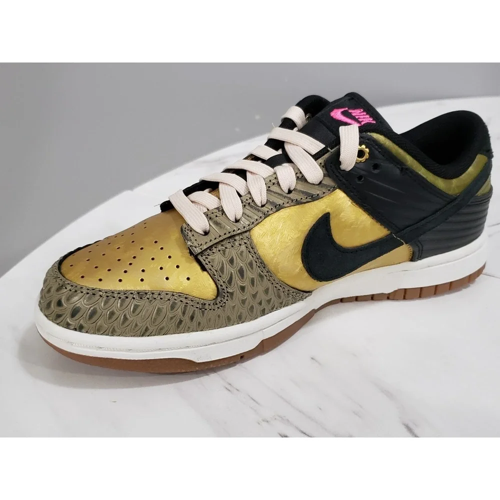 NEW Nike Dunk Low PRM Dia De Muertos | Women's Size 6.5 / Men's 5 | FQ8148-010