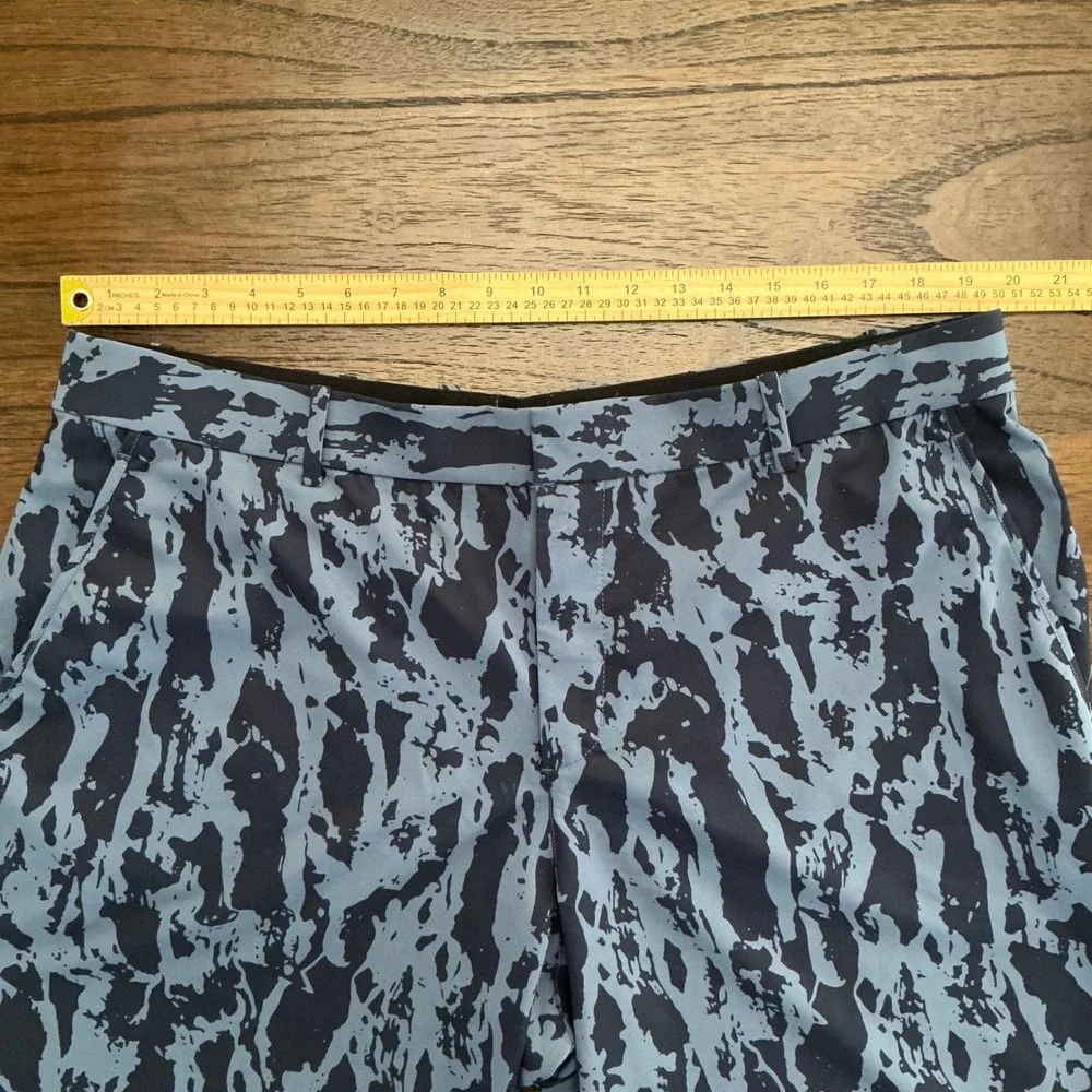 Nike Dri-FIT Golf Shorts Blue Black Abstract Camo Woodgrain Standard Fit 40 Mens