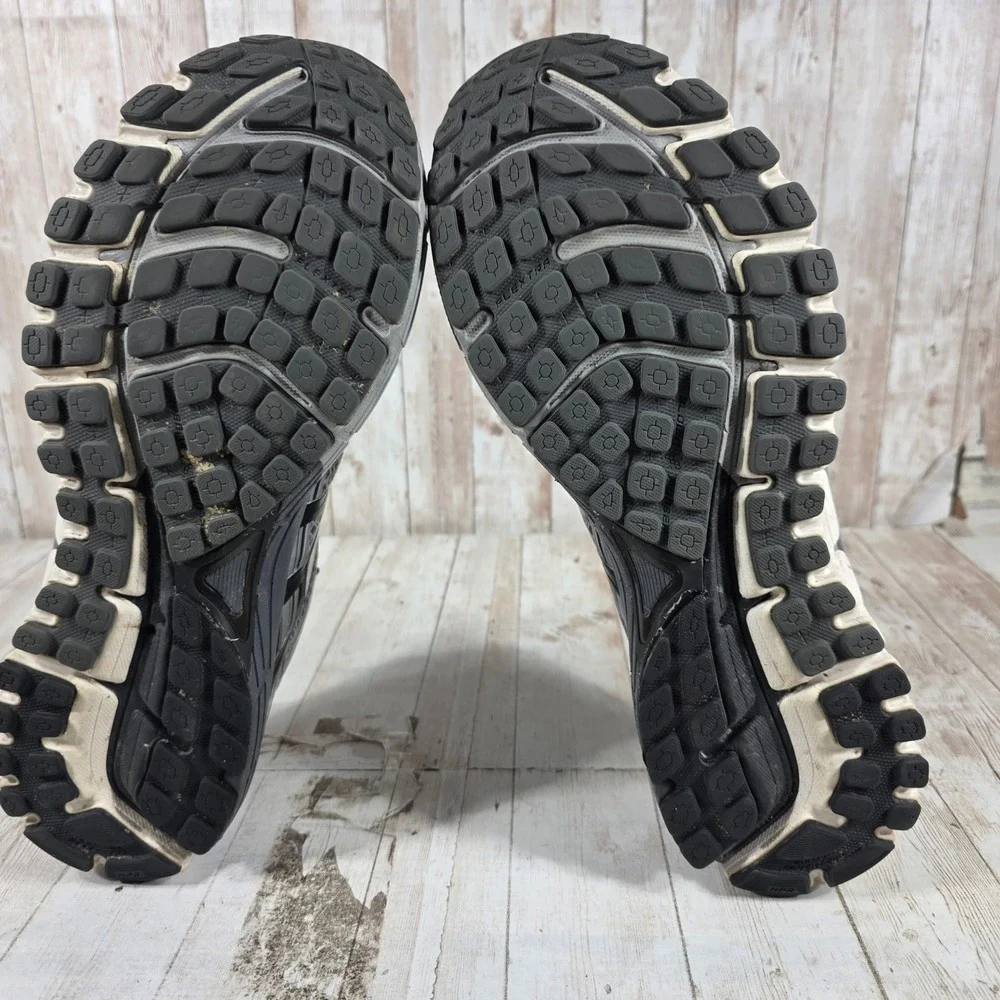 Brooks Adrenaline GTS 17 Mens Running Shoes Silver Black 1102411D033 Size 12 D