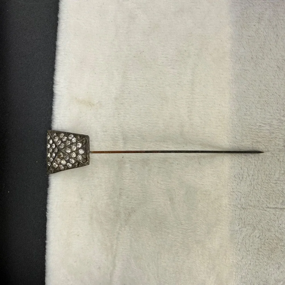 Estate read brooch