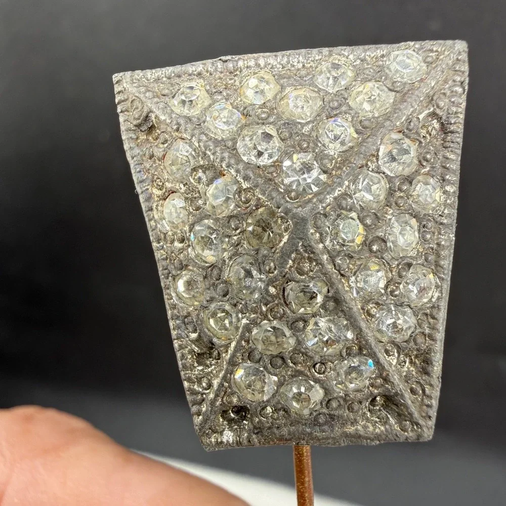 Estate read brooch