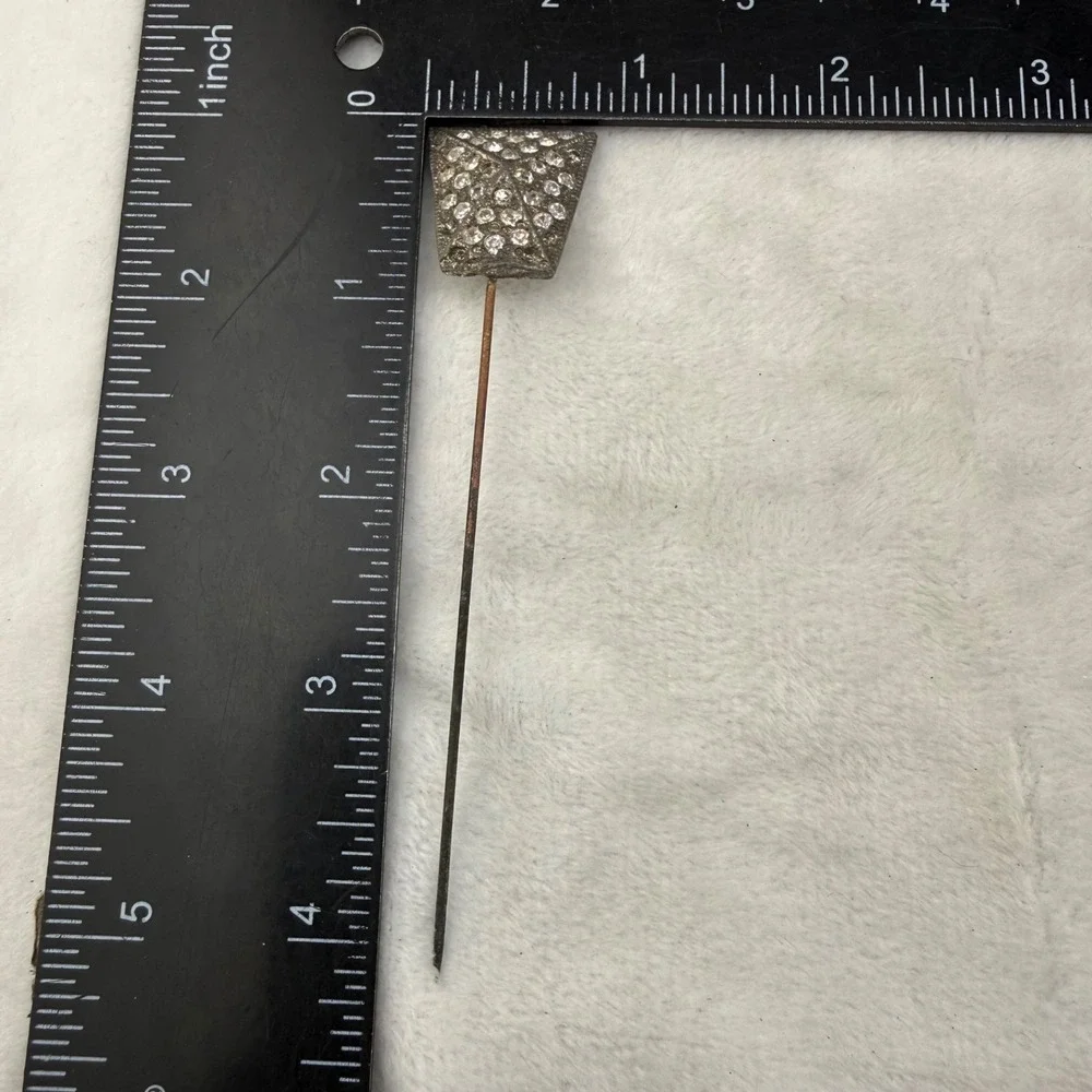Estate read brooch