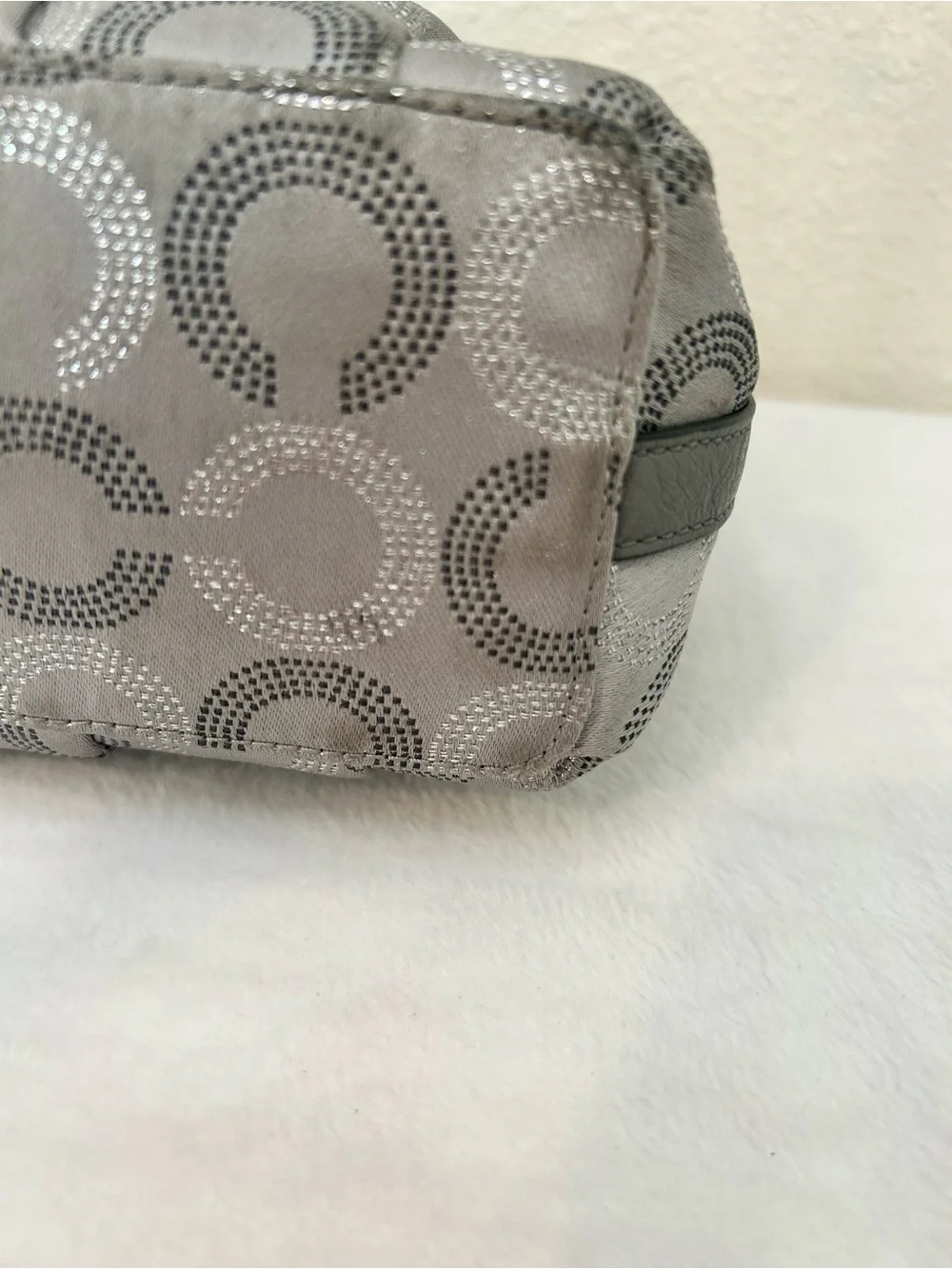 Coach Madison Dotted Op Art Gray G1082- 44379 Shoulder Bag Mini Hangtag Y2K