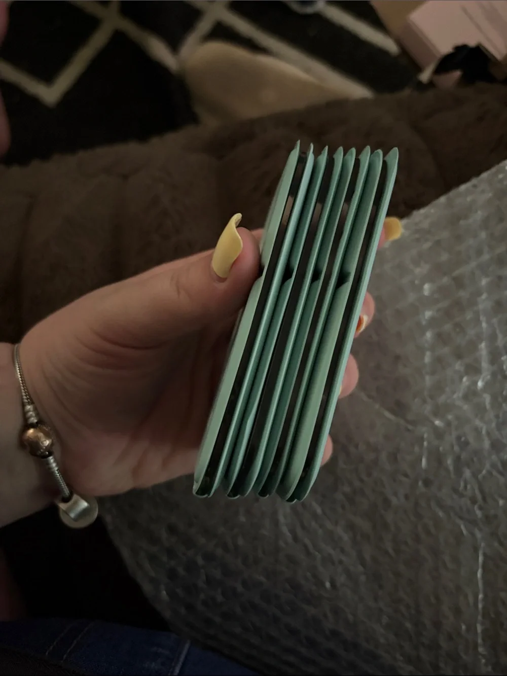 N/A mint green