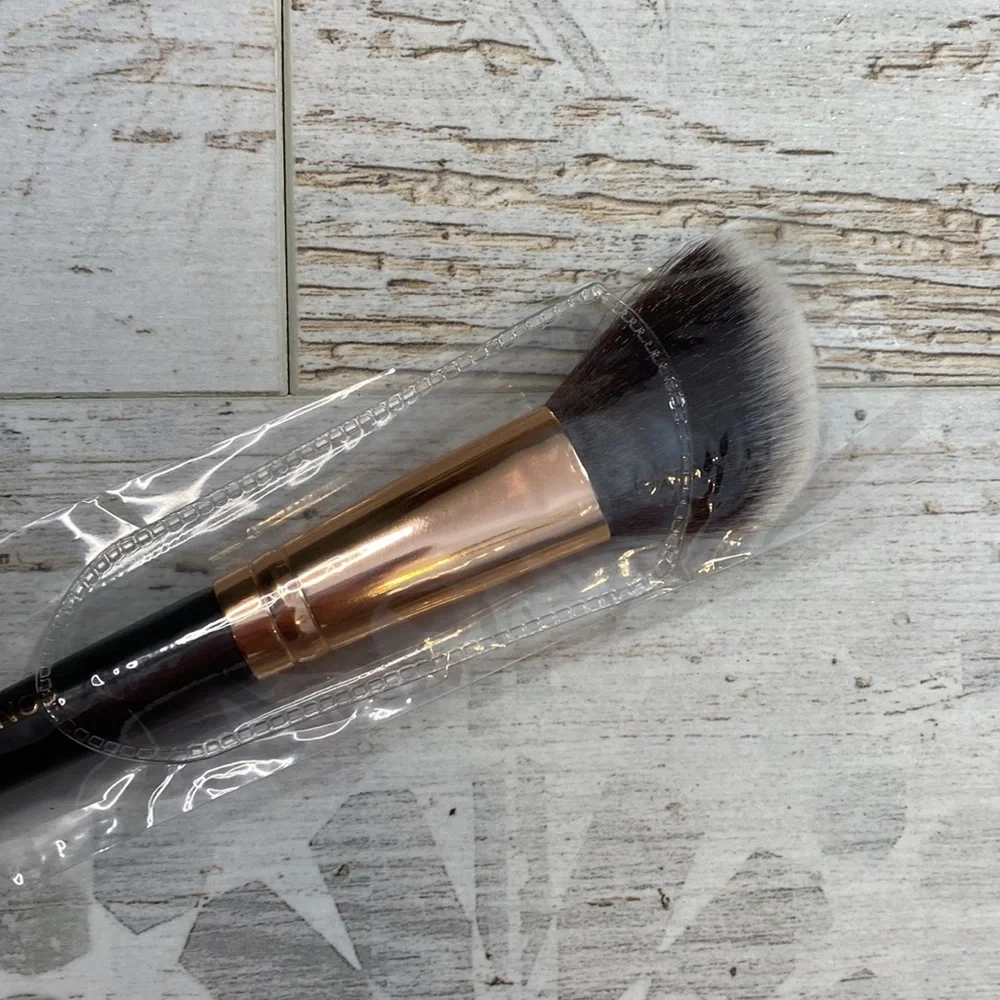 Shaina B Miami brush miami never