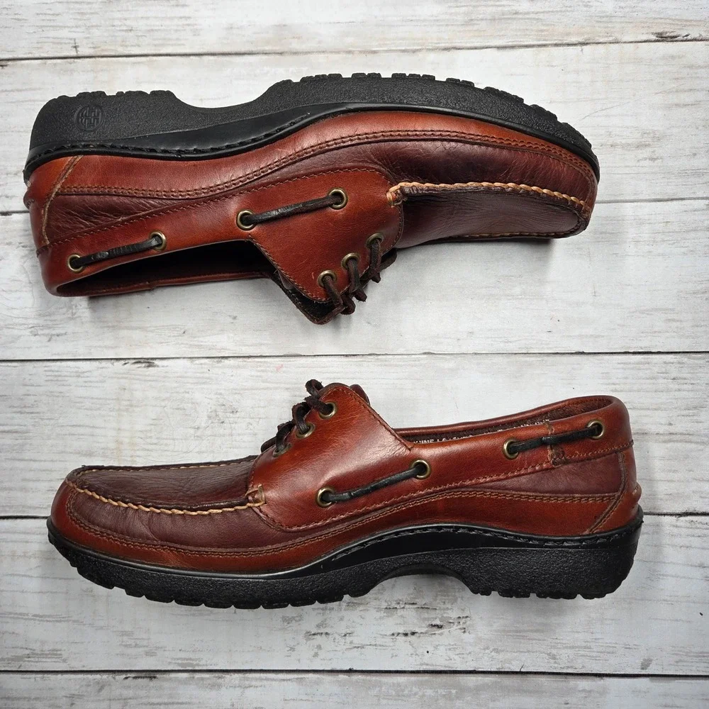 HH Brown material feature