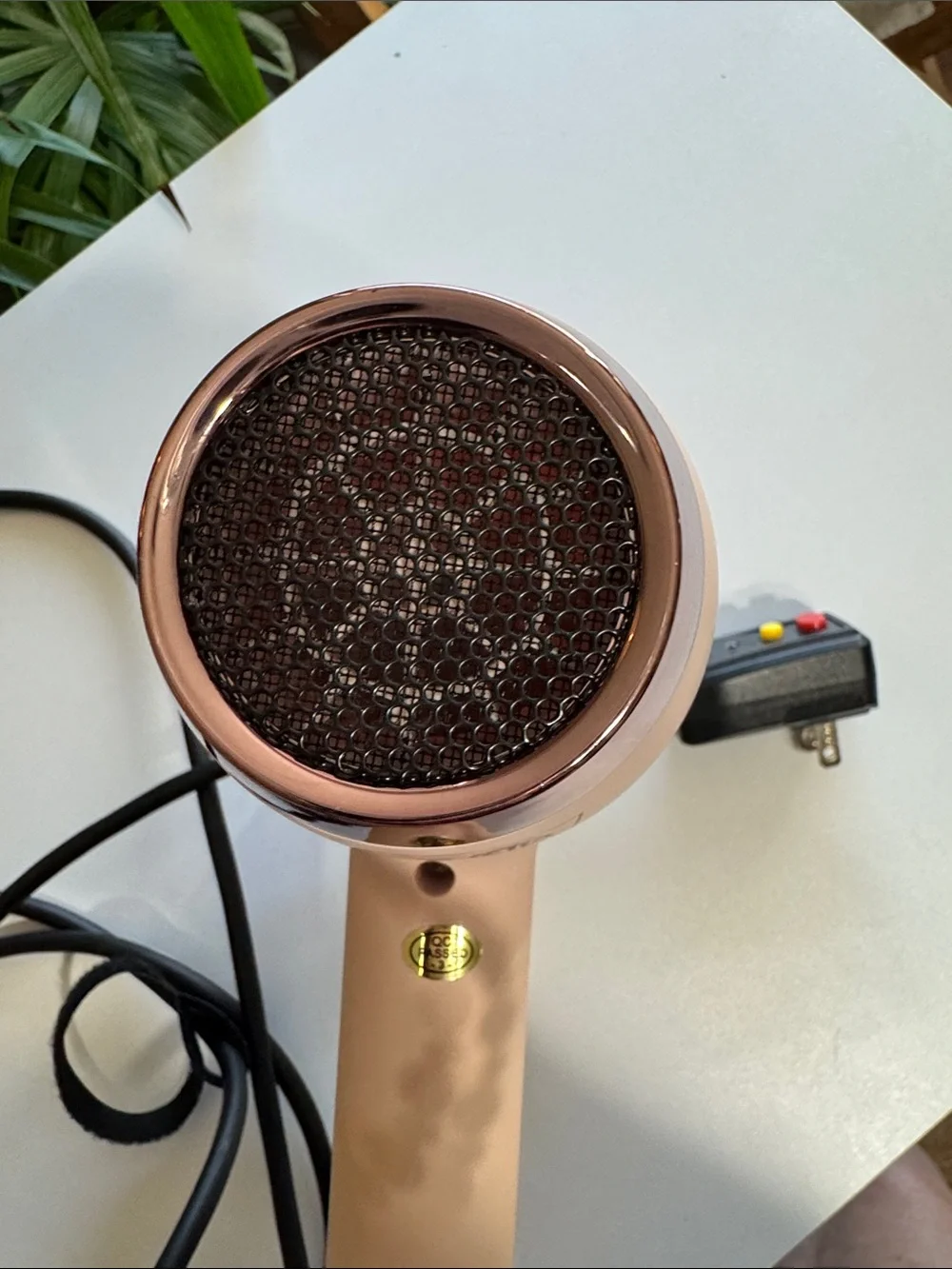 Lange HD1997 Hair Dryer in Blush Pink with Rose Gold Trim Works