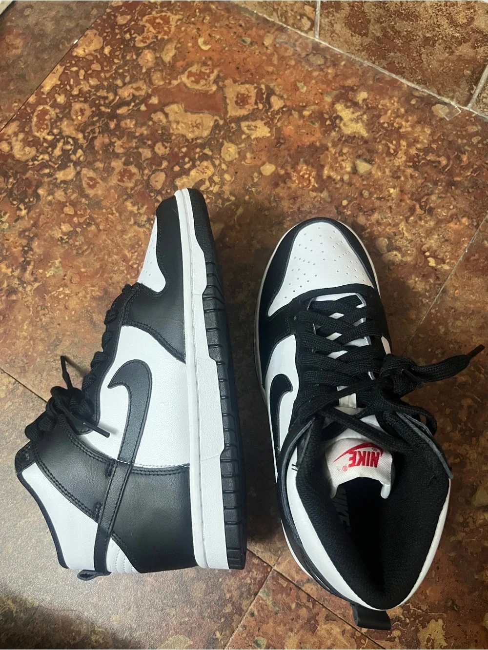 Nike stylish mid