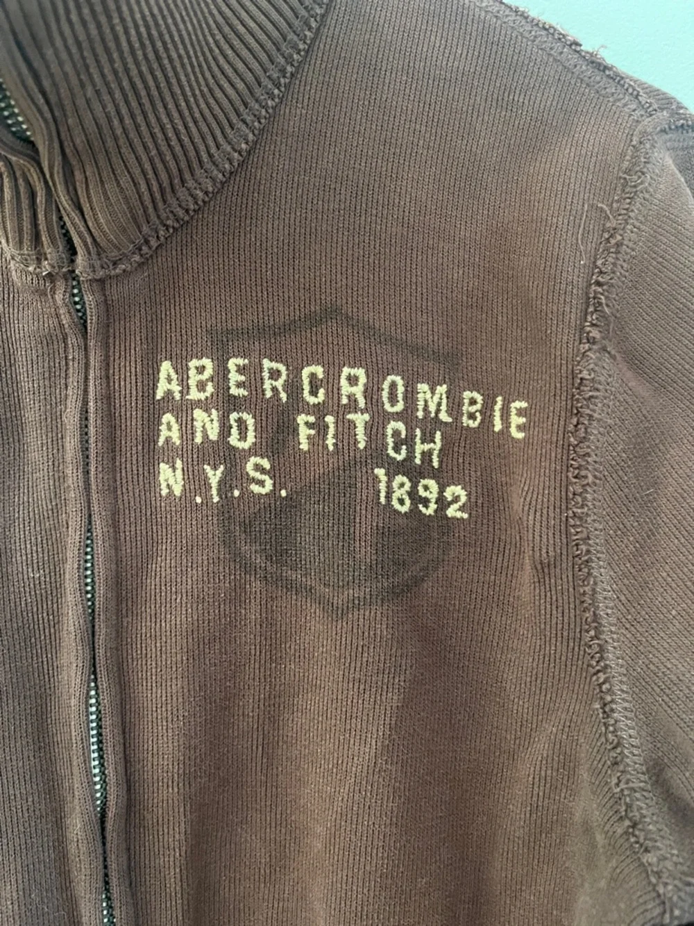Abercrombie & Fitch classic full