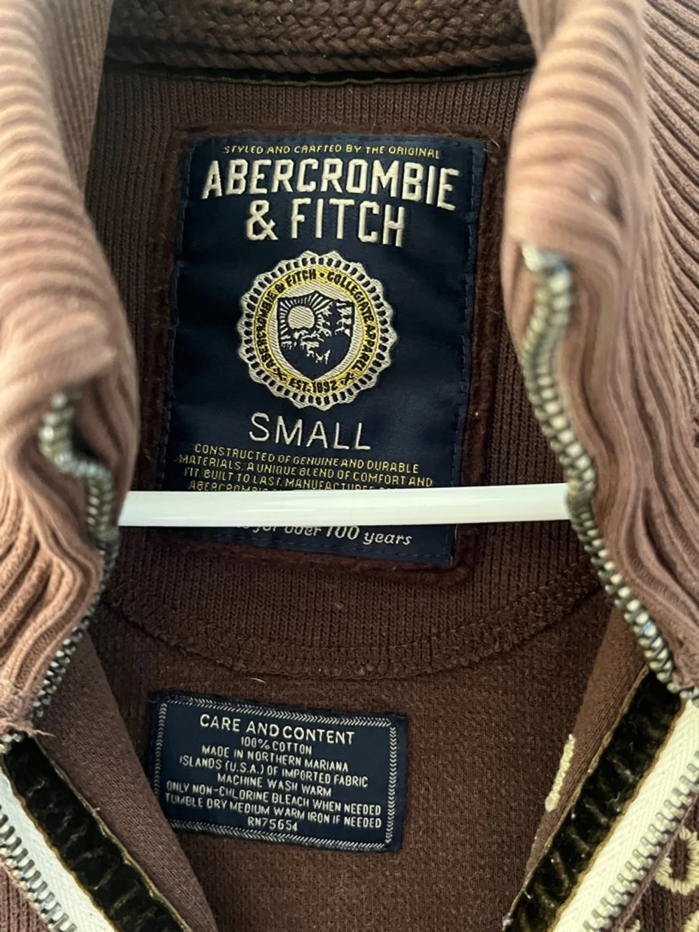 Abercrombie & Fitch classic full