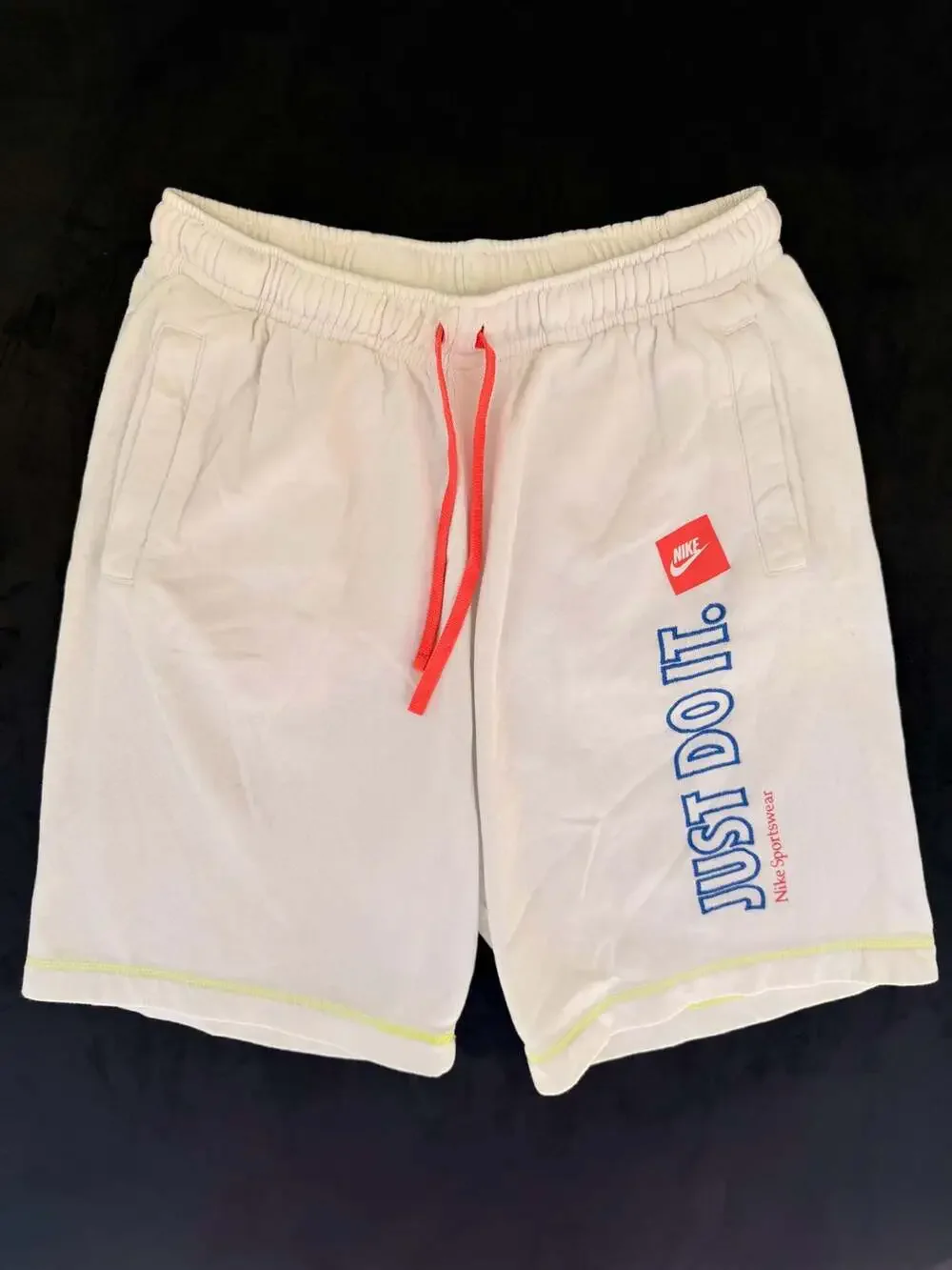Nike Sportswear Club Fleece Just Do It Embroidered Shorts