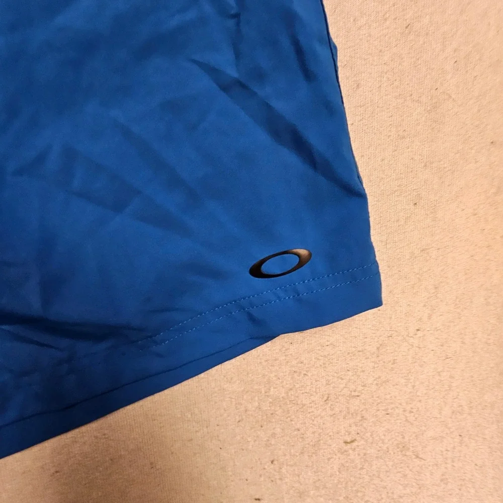 Oakley performance fit