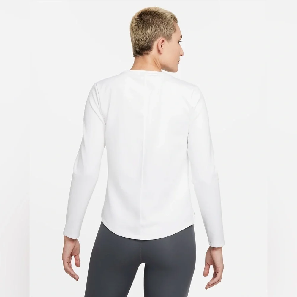 Nike comfy buttery