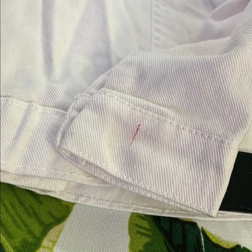 Dkny stylish white