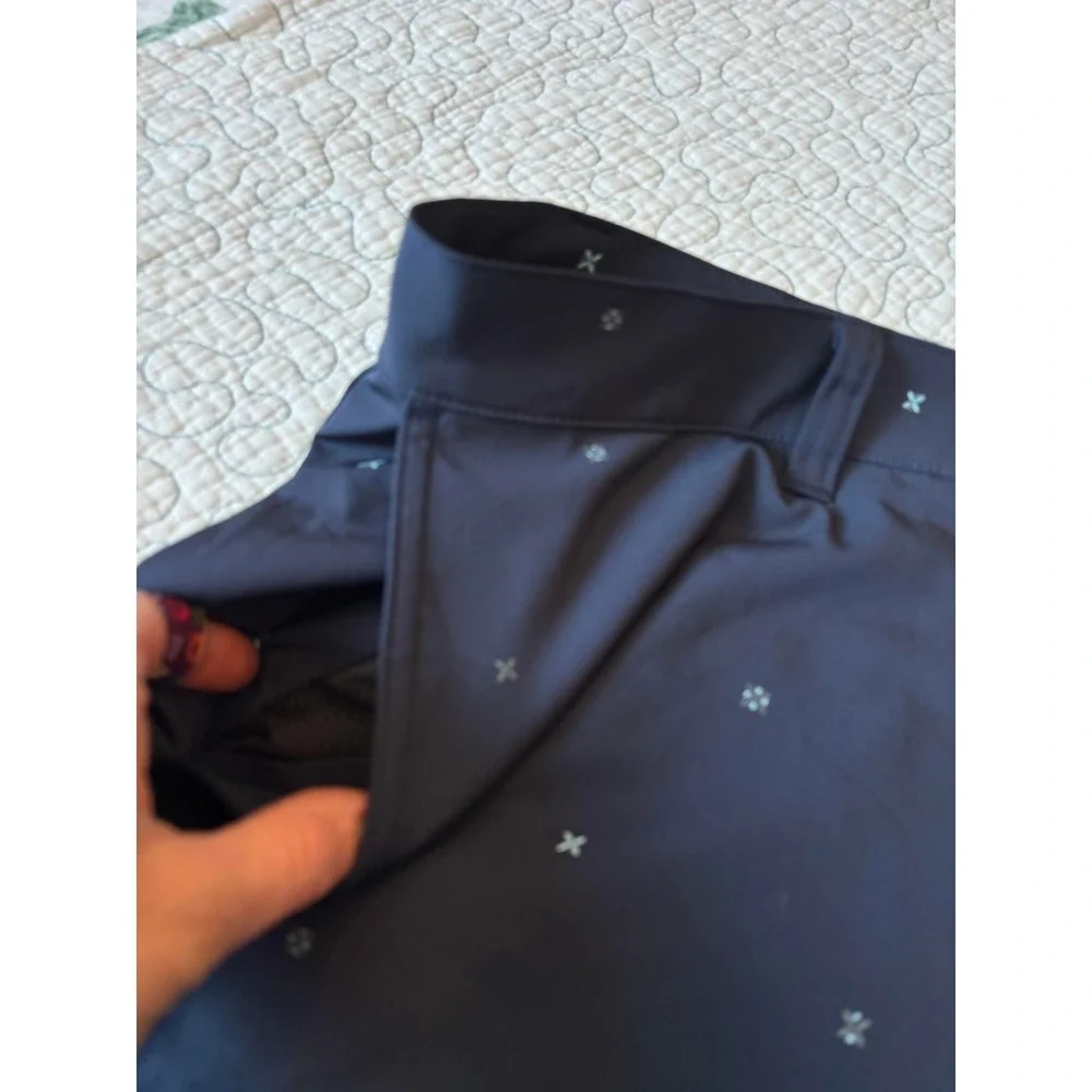 Travis Mathew off hue subtle