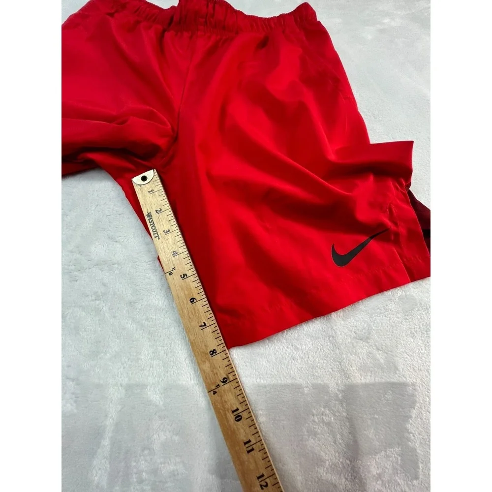 Nike pinholes pictures