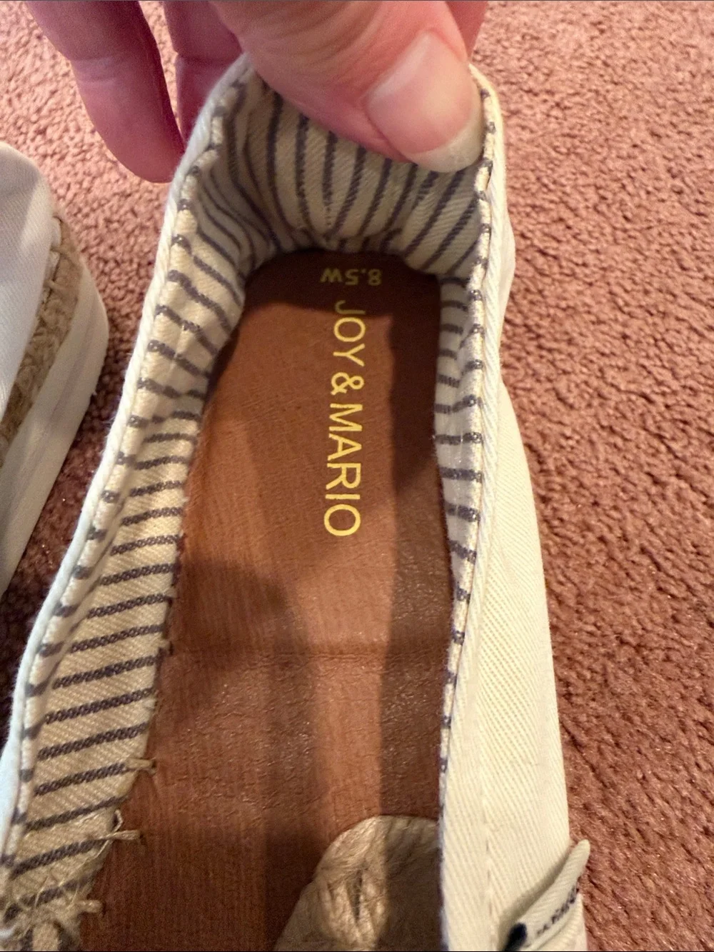 Joy&Mario shoes Trinity  sz 8.5  new condition red an white tan leather interior