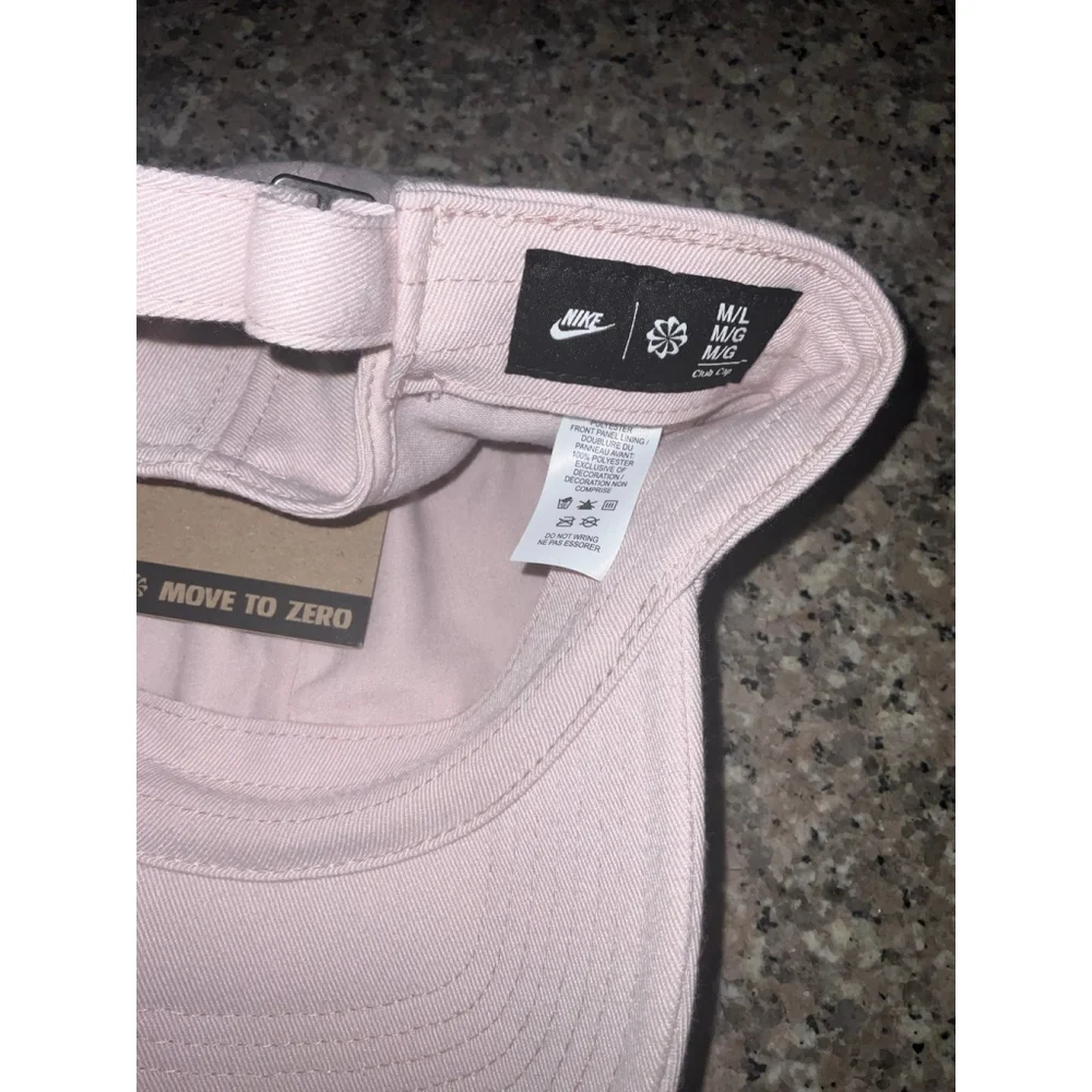 Pink Nike Club Classic cap
