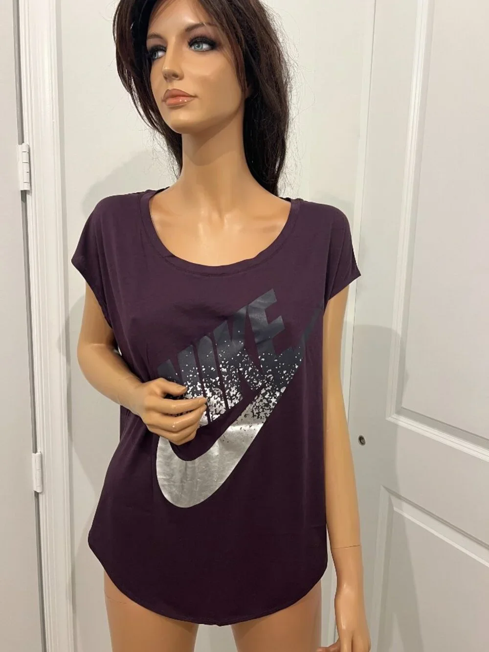 Nike women’s purple