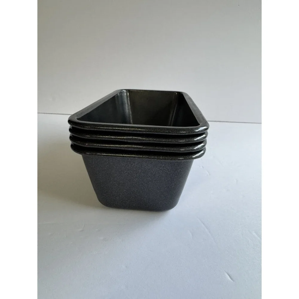 The Unbranded Brand product set