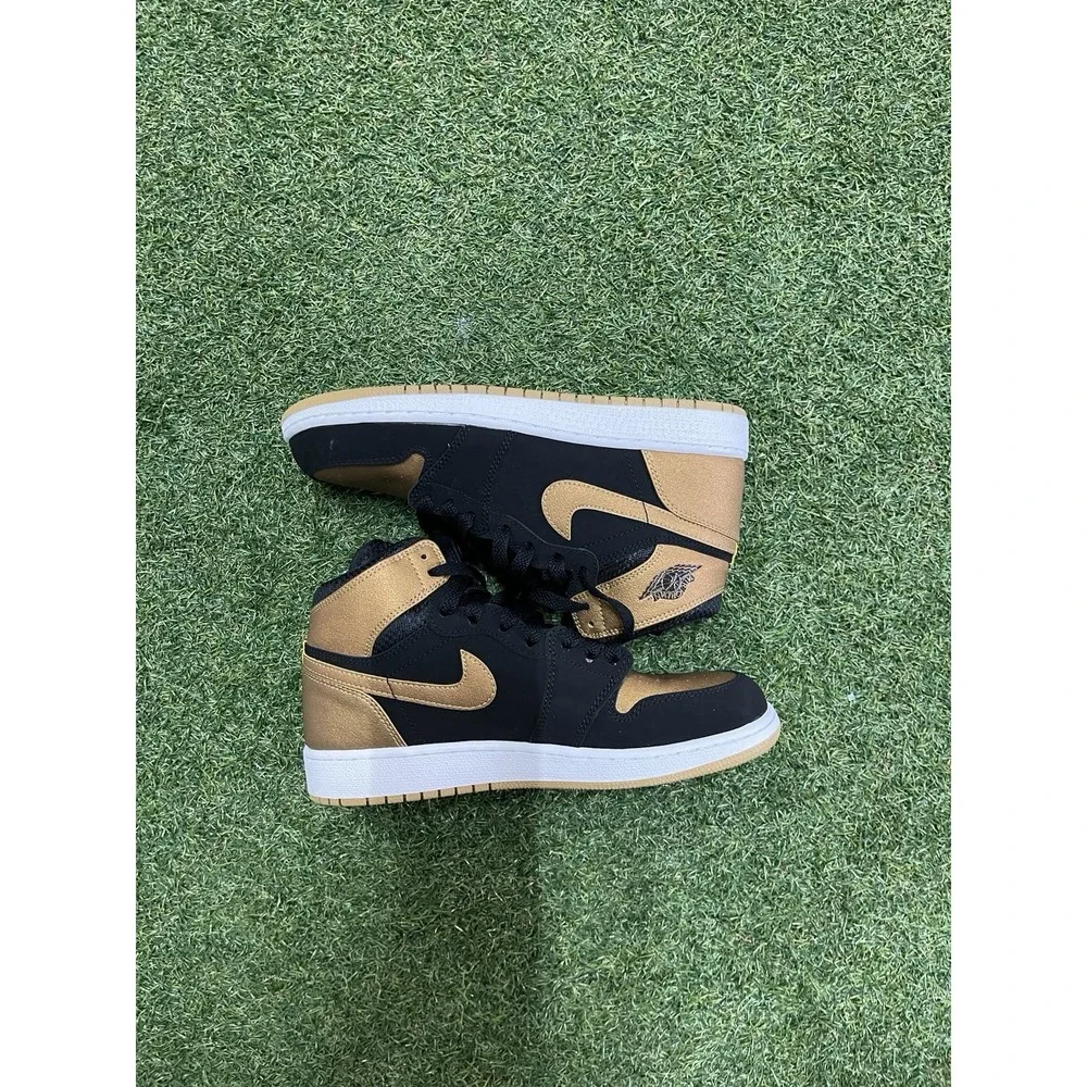 Nike jordan black