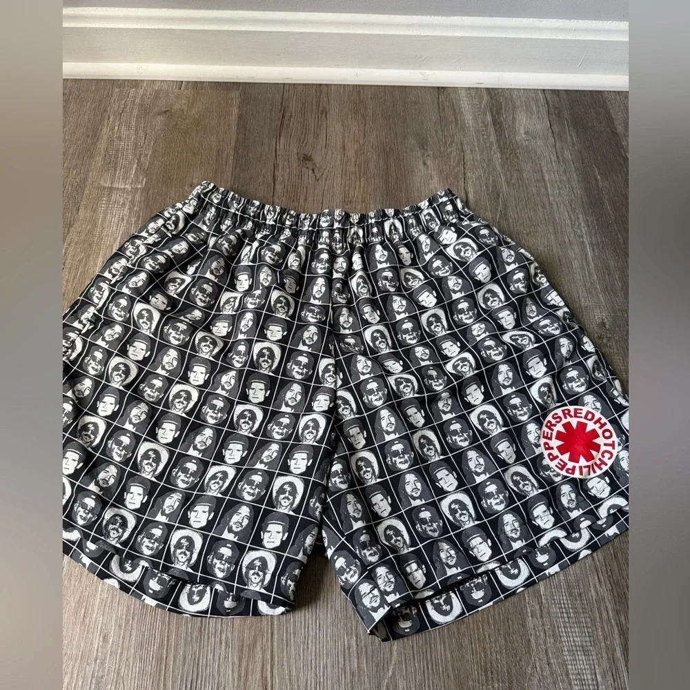 Red Hot Chili Peppers sold out