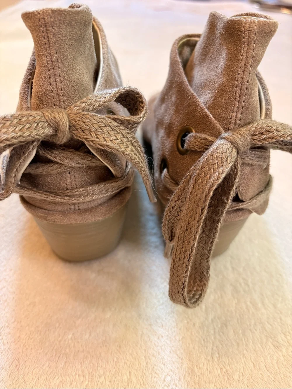 Fly London sole toe