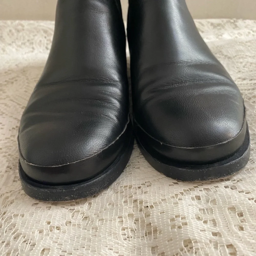 Vince versatile rubber