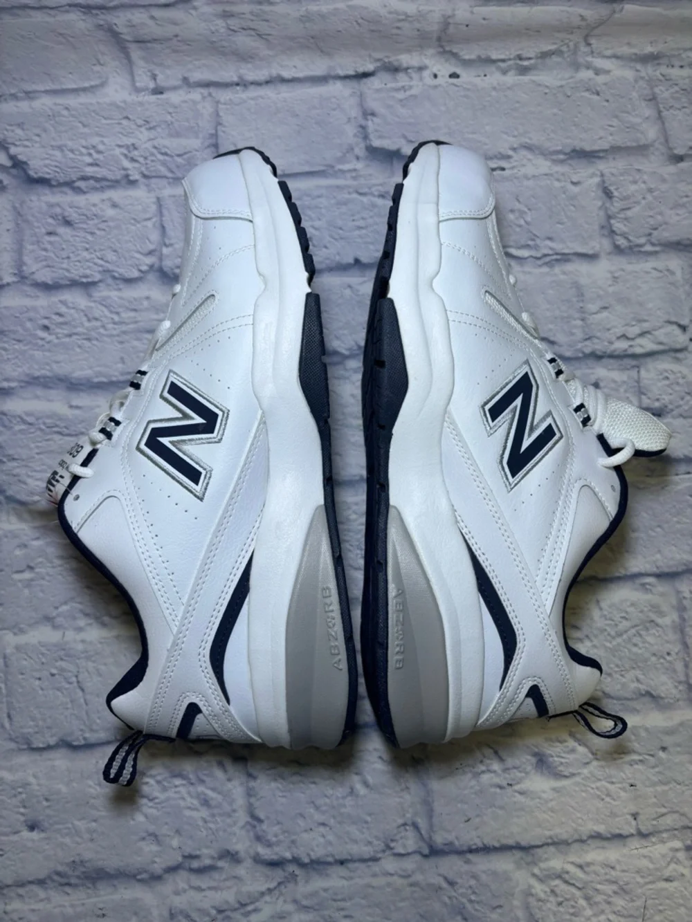 NEW BALANCE 608 V5 SIZE 13 4E EXTRA-WIDE WIDTH WHITE NAVY SNEAKER MX608WN5 NEW
