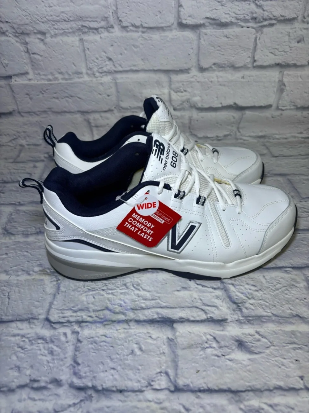 NEW BALANCE 608 V5 SIZE 13 4E EXTRA-WIDE WIDTH WHITE NAVY SNEAKER MX608WN5 NEW