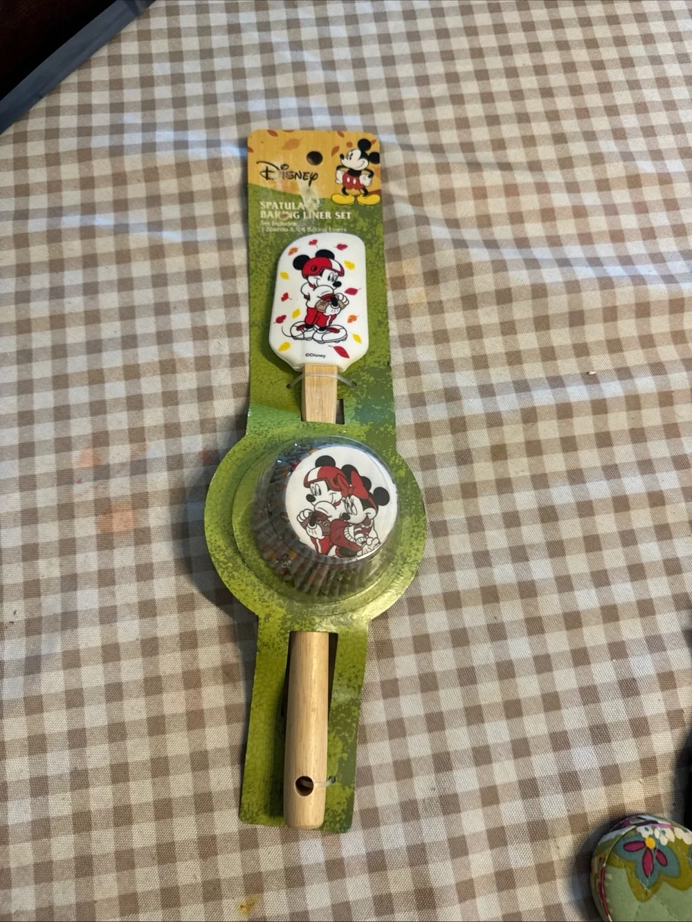 Disney Mickey Mouse Red White Fall Leaf Spatula