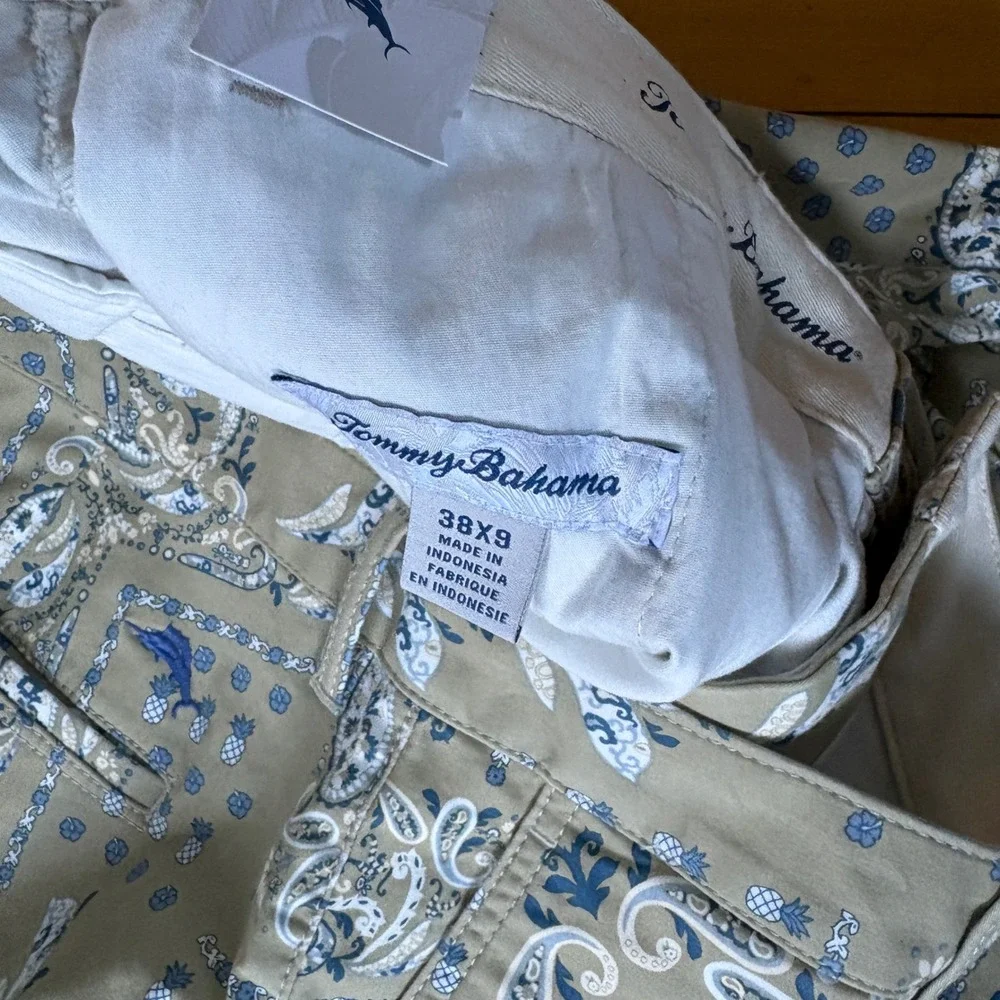 Tommy Bahama new measurements